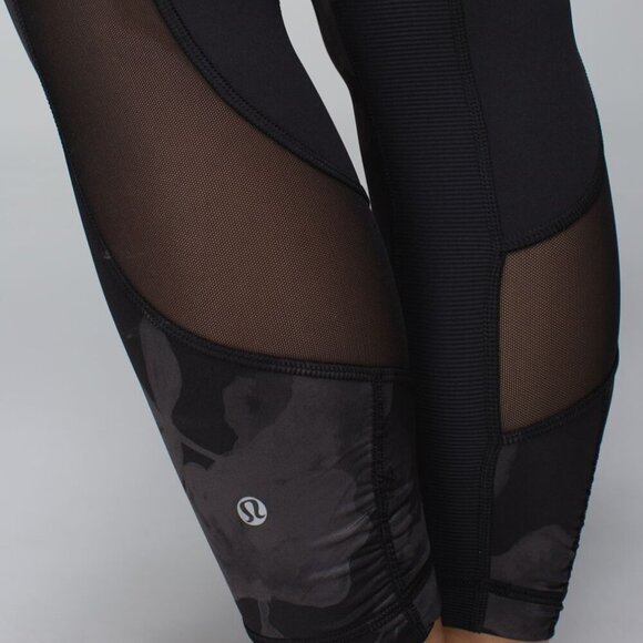 Lululemon Inky Floral Seek the Heat Mesh Crop Pant - Picture 8 of 16